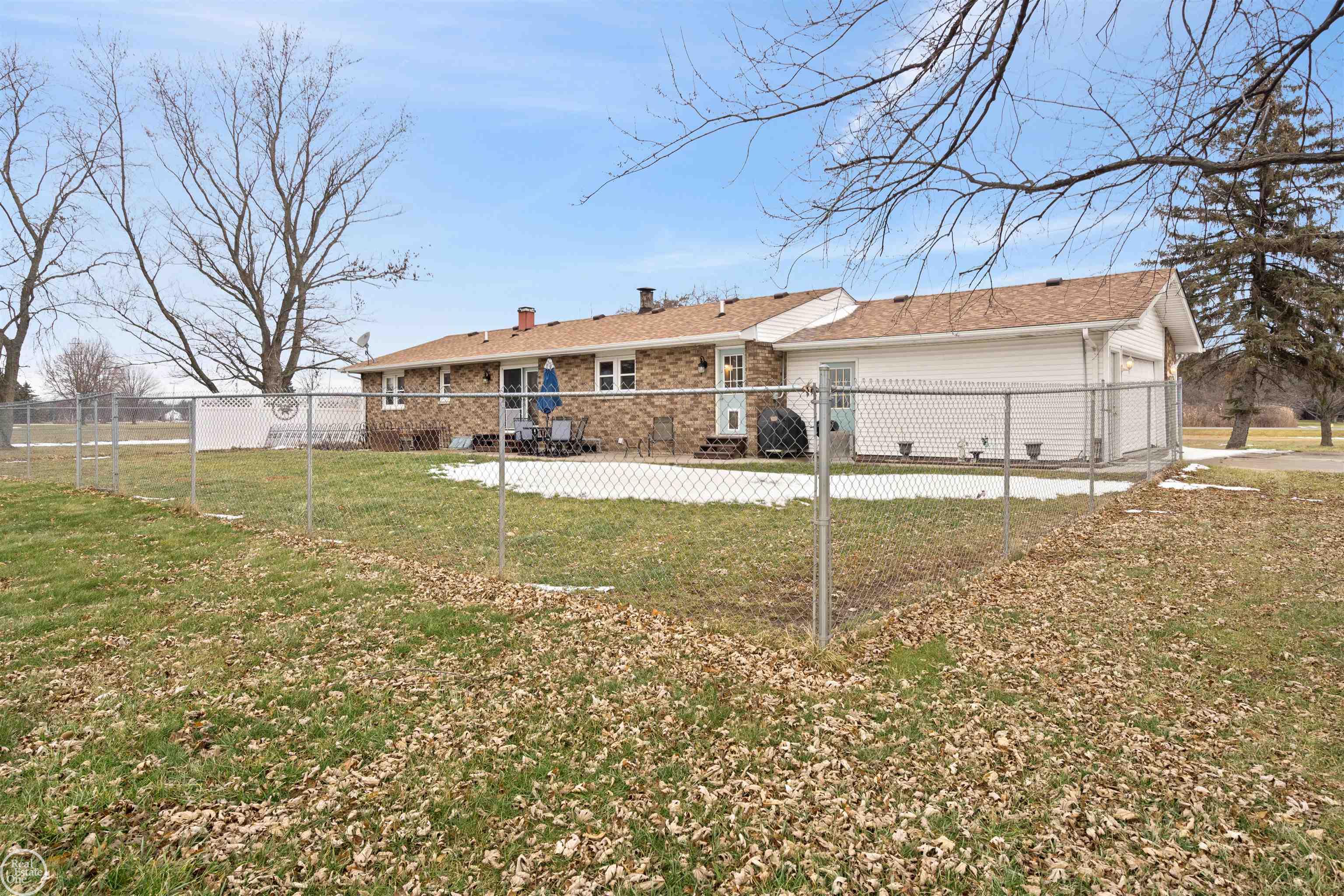 4445 Rattle Run Road St. Clair, MI 48079 - Photo 4 of 26 50098607-3.JPG