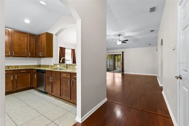 $349,000 | 4931 Northwest 81st Avenue, Gainesville, FL 32653