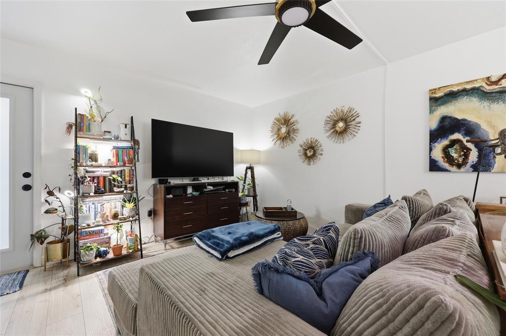 4220 Southwest 67th Terrace Gainesville, FL 32608 - Photo 10 of 29