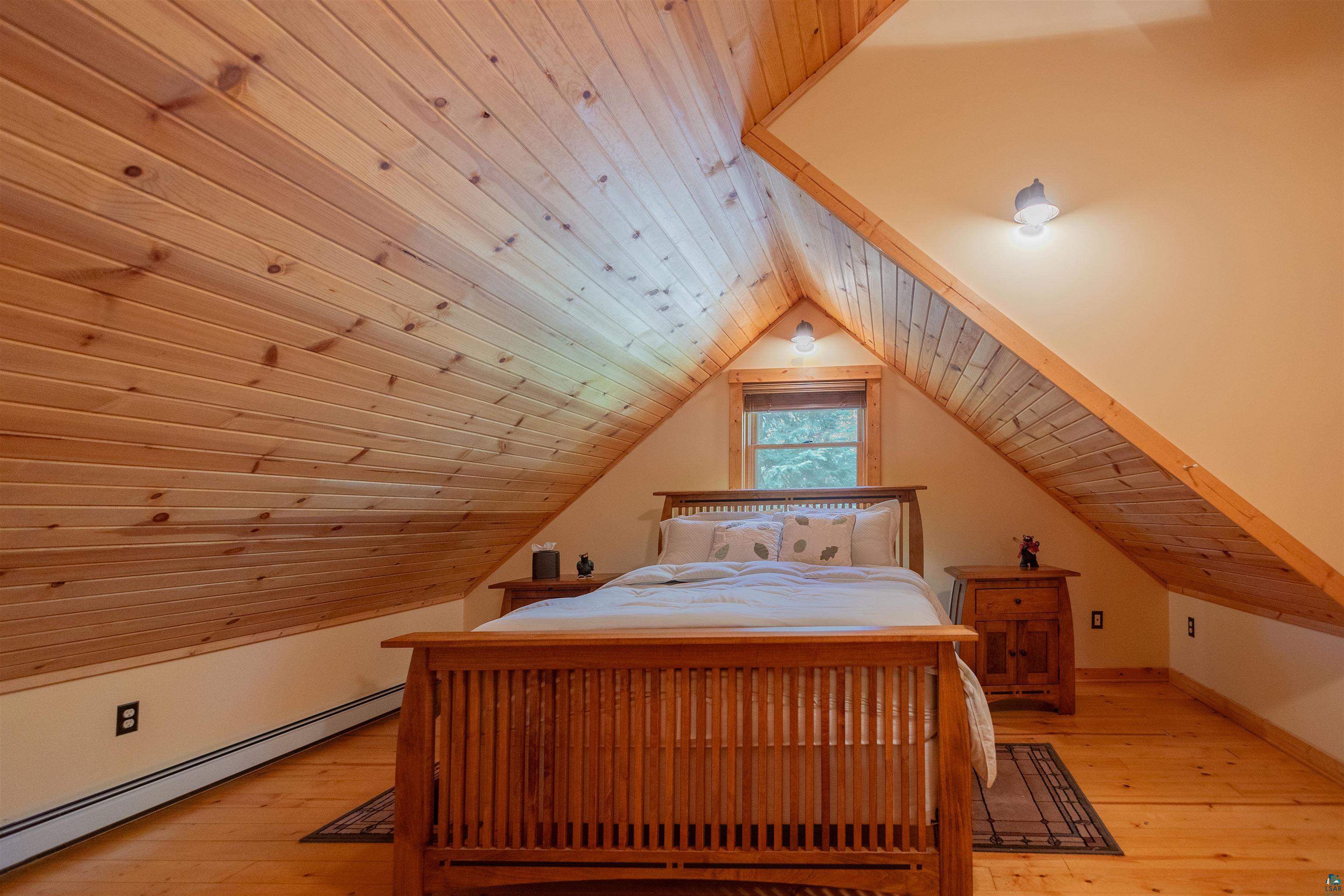 87570 Tucker Road, Unit 206 Bayfield, WI 54814 - Photo 22 of 35 second floor bedroom