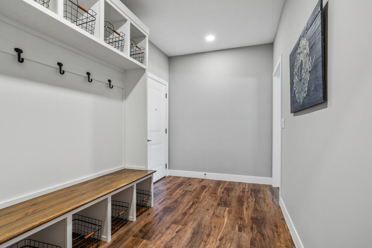 5016 Trey Boulevard Champaign, IL 61822 - Photo 26 of 38 a view of an empty room with wooden floor