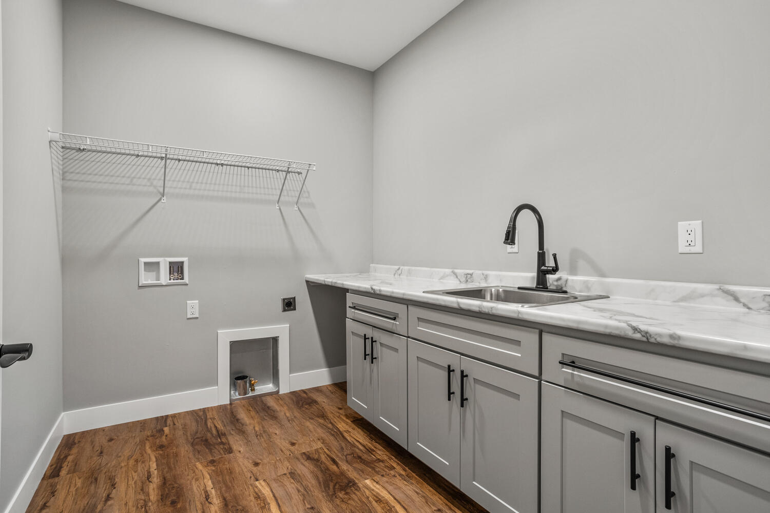 5016 Trey Boulevard Champaign, IL 61822 - Photo 27 of 38 a kitchen with a sink and cabinets