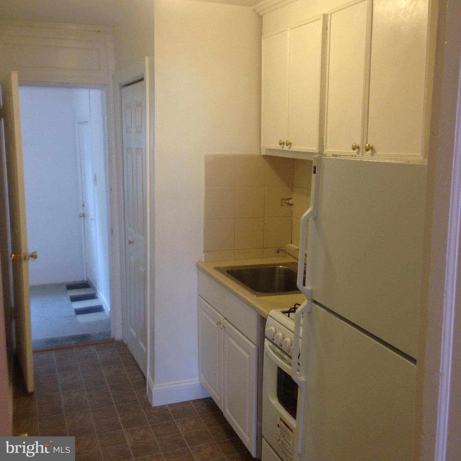 1905 Rosedale Street Northeast Washington, DC 20002 - Photo 8 of 30 Kitchen