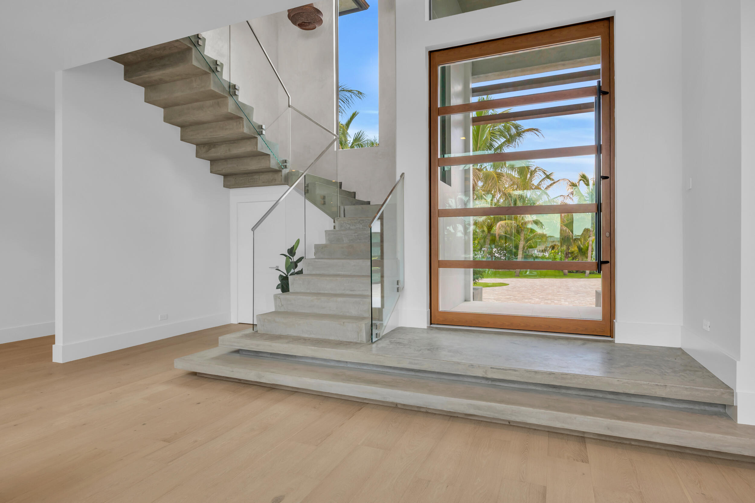 19175 West Riverside Drive Tequesta, FL 33469 - Photo 4 of 84 8P3A2431