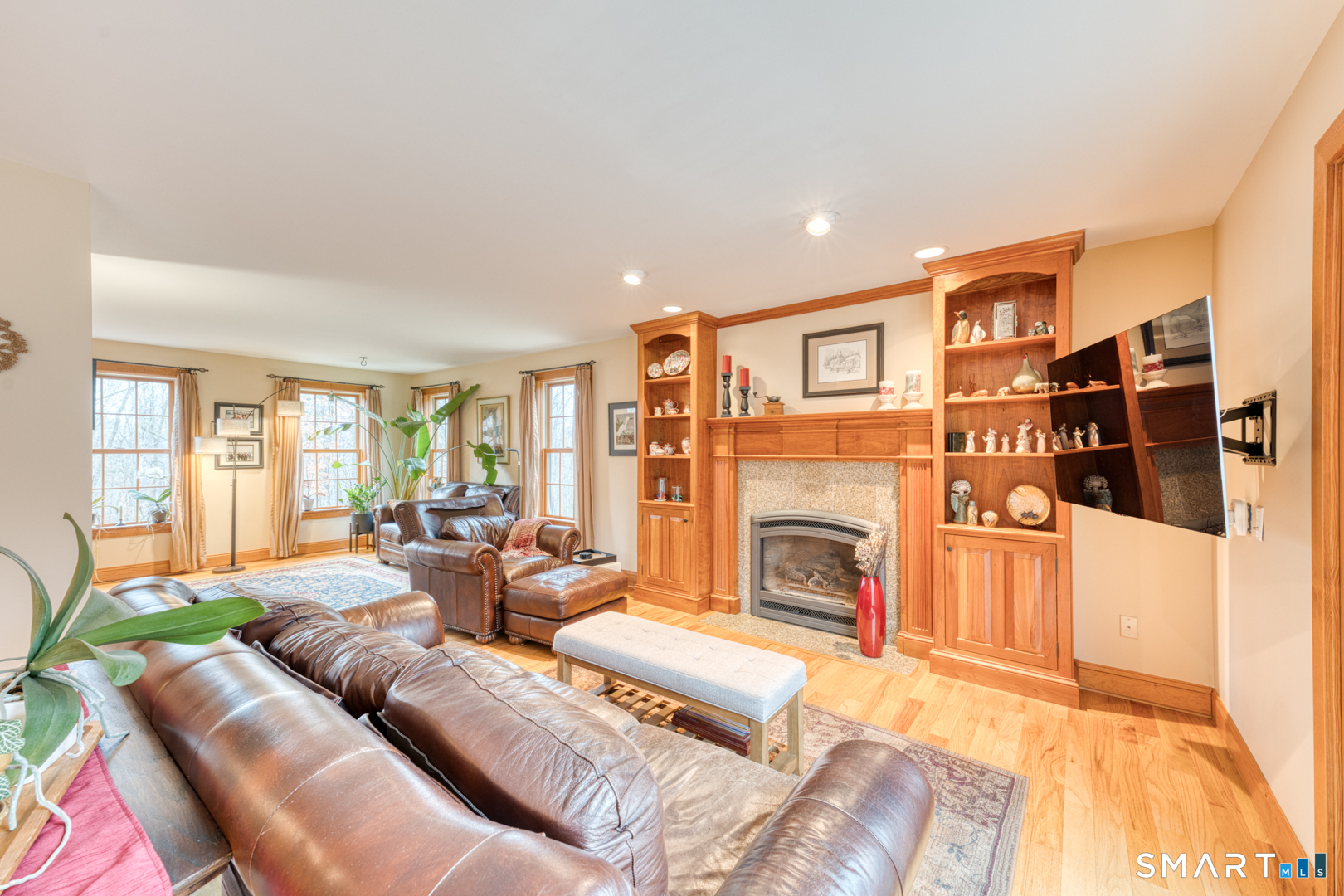 153 Mansfield Road Ashford, CT 06278 - Photo 6 of 39