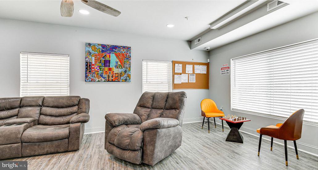 2126 Presbury Street Baltimore, MD 21217 - Photo 6 of 29 Living Room