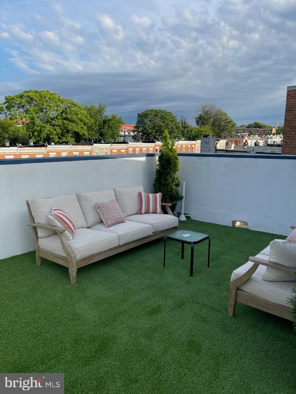 2126 Presbury Street Baltimore, MD 21217 - Photo 9 of 29 Rooftop Right