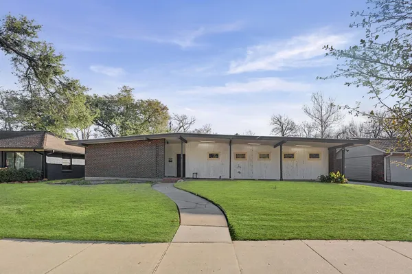 $2,900 | 9107 Timberside Drive, Houston, TX 77025