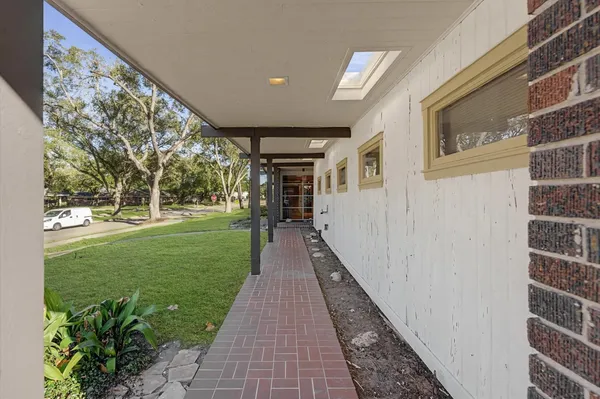 $2,900 | 9107 Timberside Drive, Houston, TX 77025