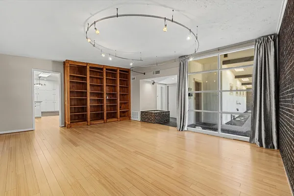 $2,900 | 9107 Timberside Drive, Houston, TX 77025