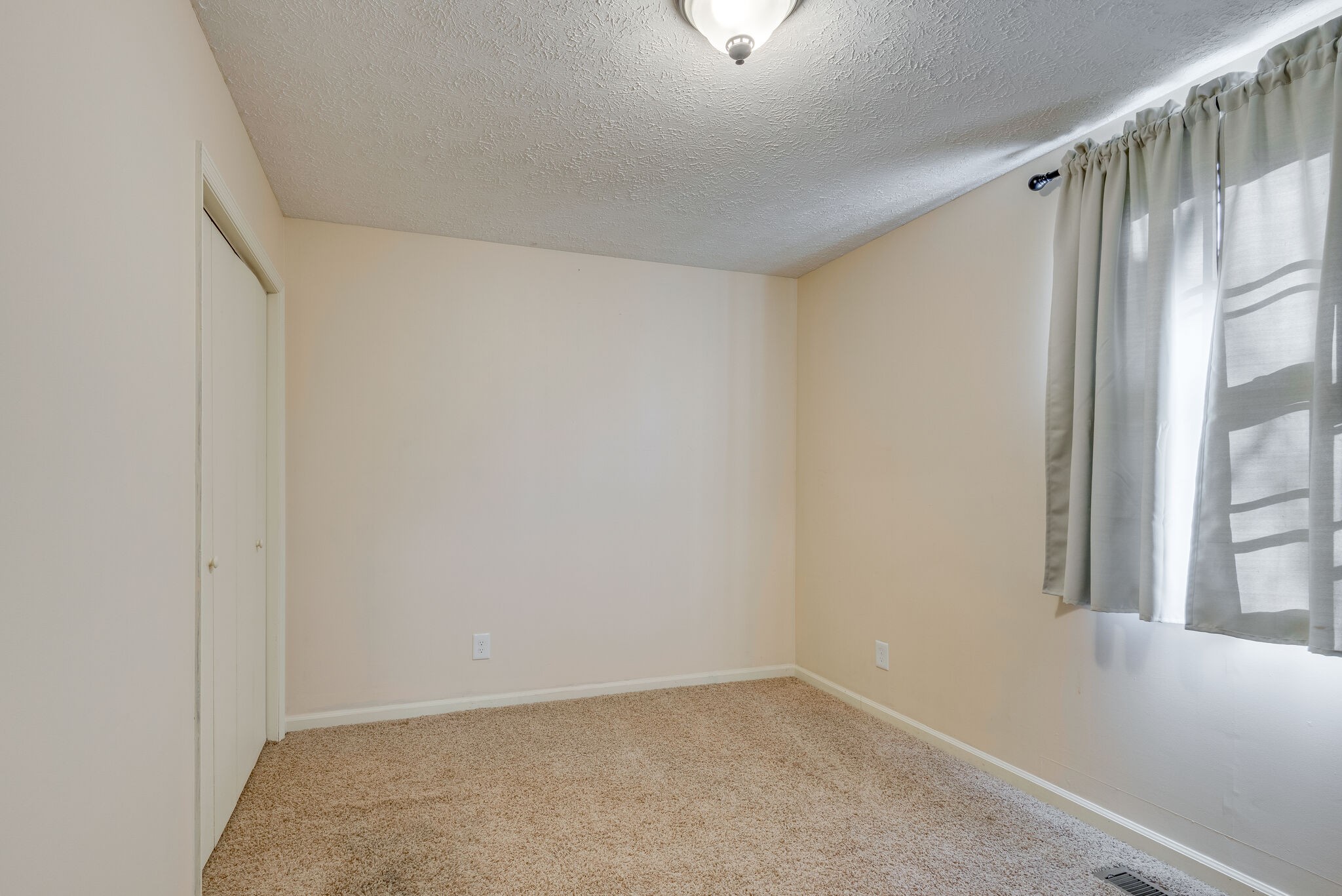 115 Nottingham Road Dickson, TN 37055 - Photo 14 of 26 Gallery Image 14