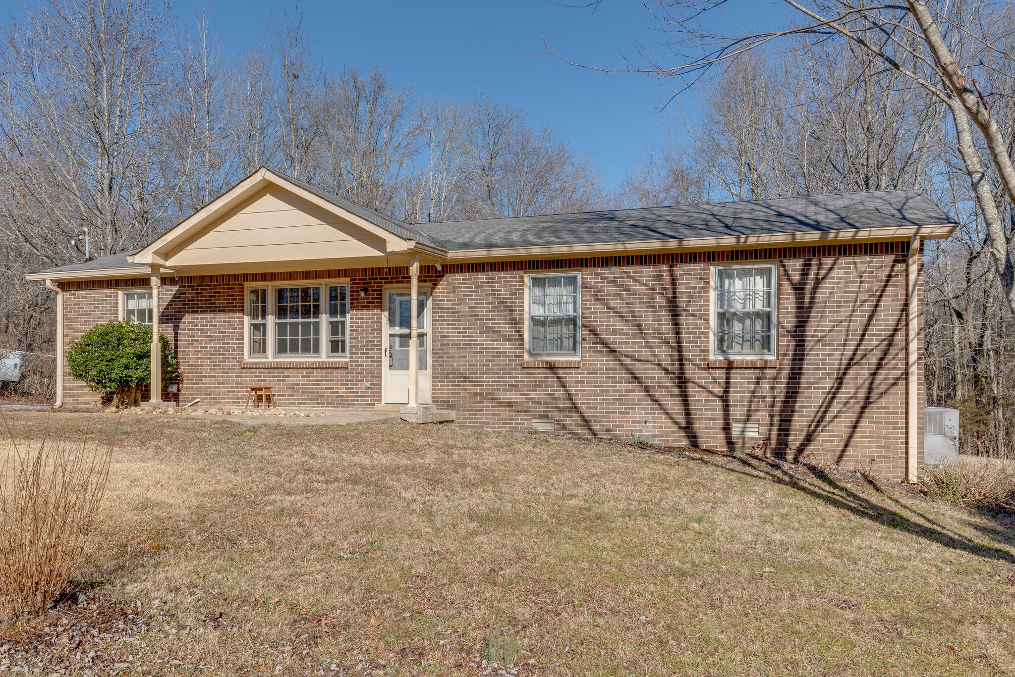 115 Nottingham Road Dickson, TN 37055 - Photo 3 of 26 Gallery Image 3