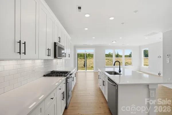 $429,900 | 426 Blythe Townhome Lane, Waxhaw, NC 28173