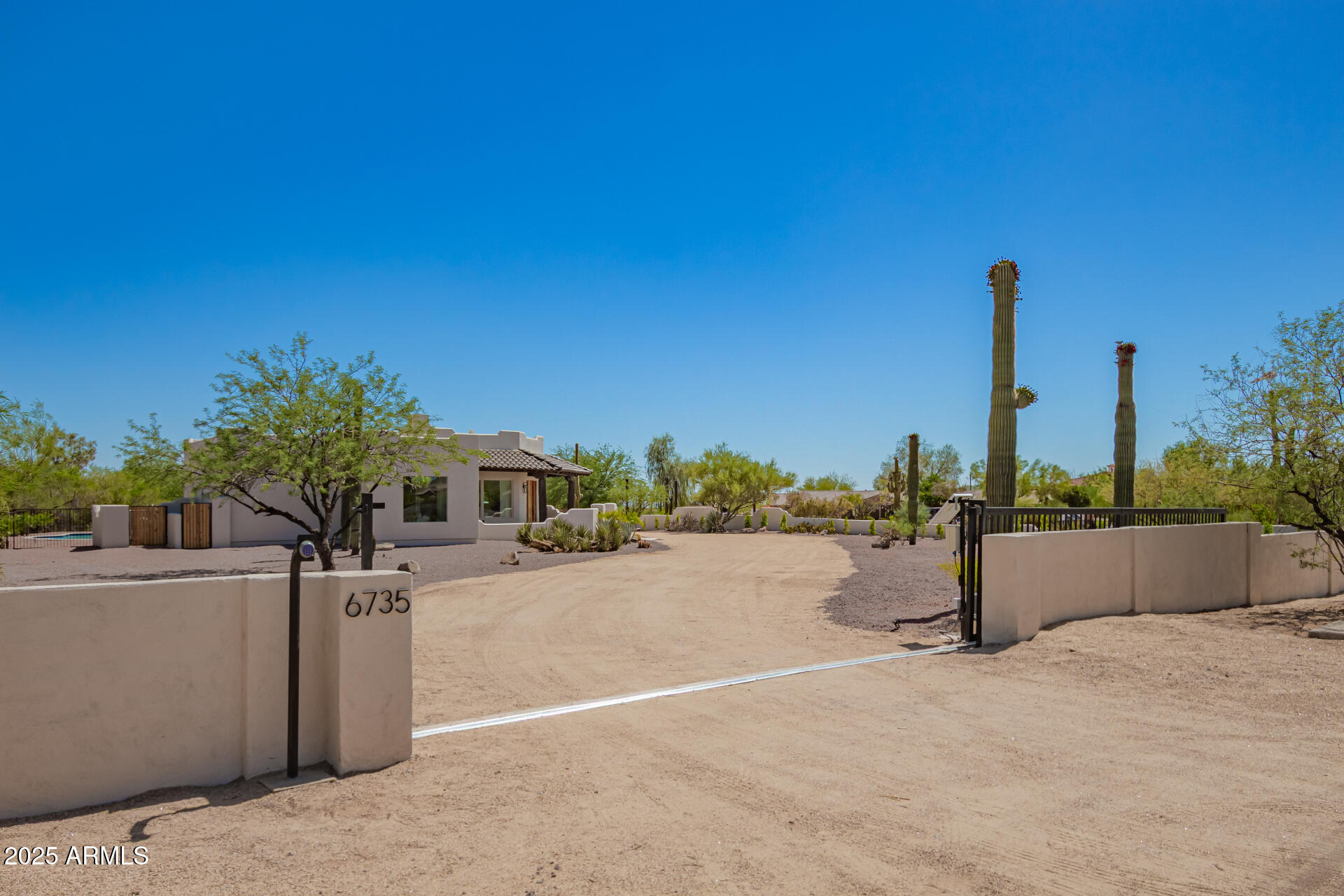 6735 East Dove Valley Road Cave Creek, AZ 85331 - Photo 8 of 58 04 - Dove