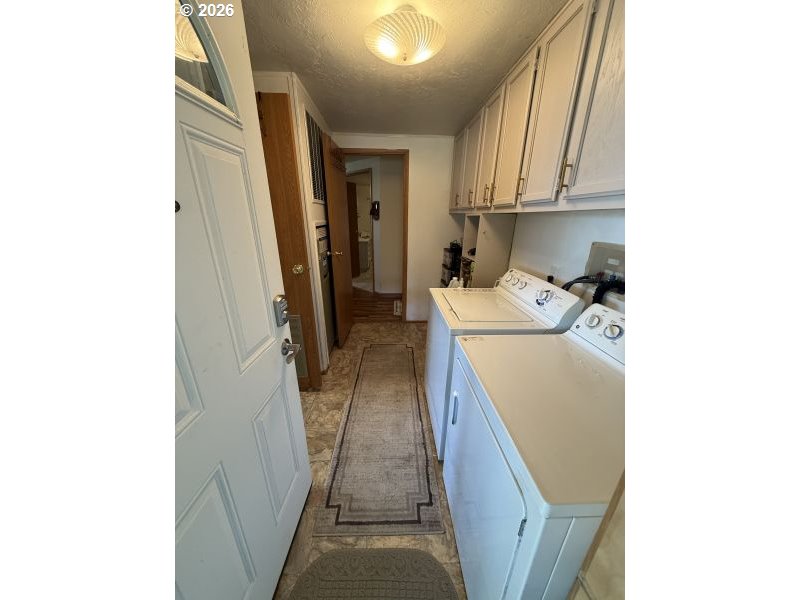 401 Hillside Loop Seaside, OR 97138 - Photo 14 of 48