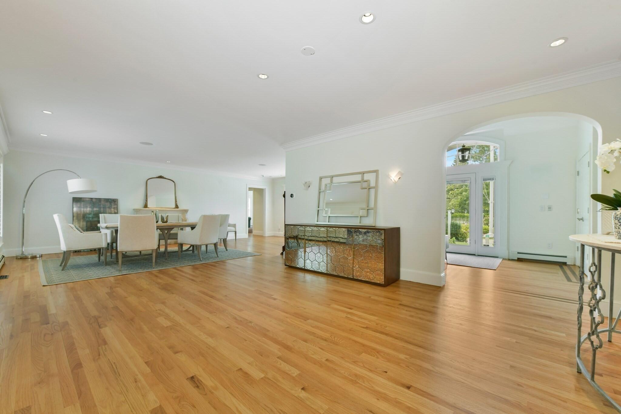 1460 South County Road Osterville, MA 02655 - Photo 12 of 25 a living room with furniture and a wooden floor