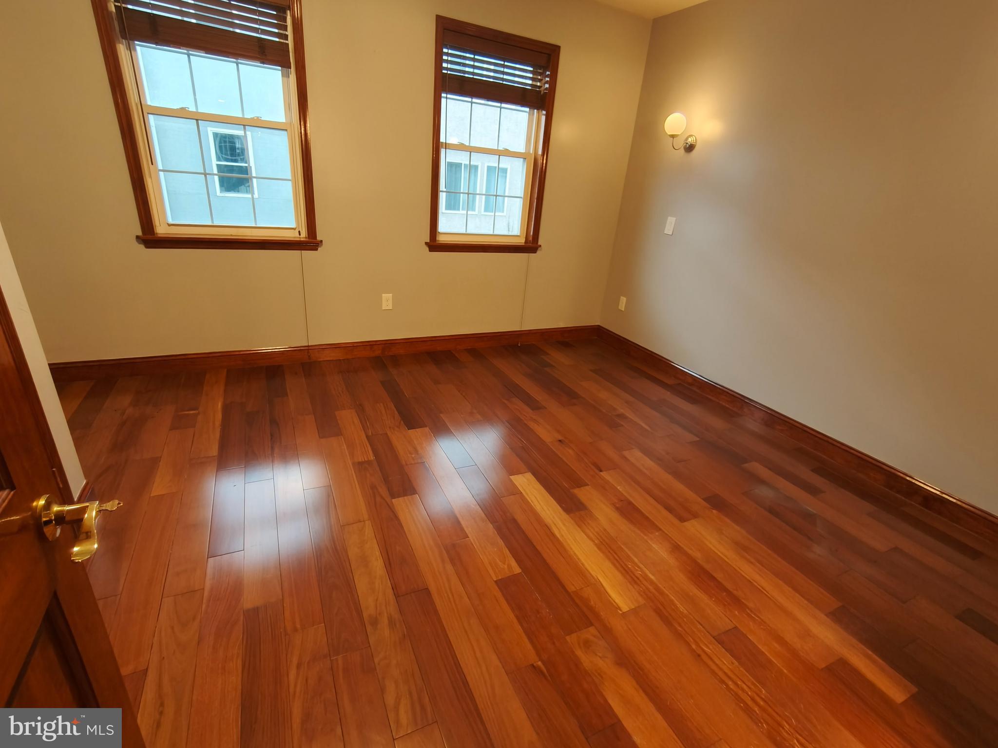 1106 Wallace Street Philadelphia, PA 19123 - Photo 9 of 28