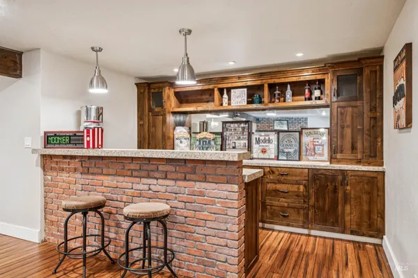 $1,299,900 | 1050 West South Slope Road, Emmett, ID 83617