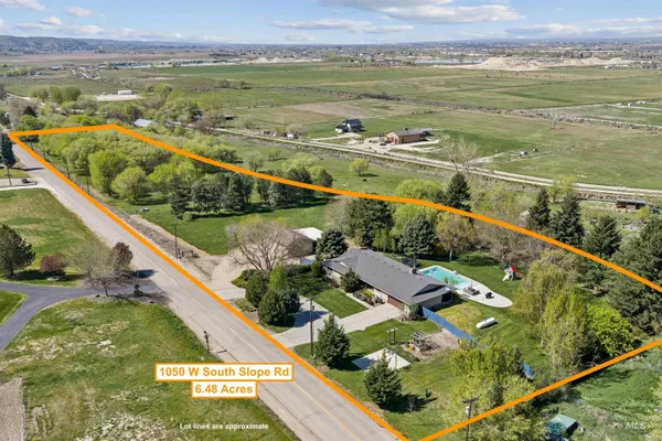 $1,299,900 | 1050 West South Slope Road, Emmett, ID 83617