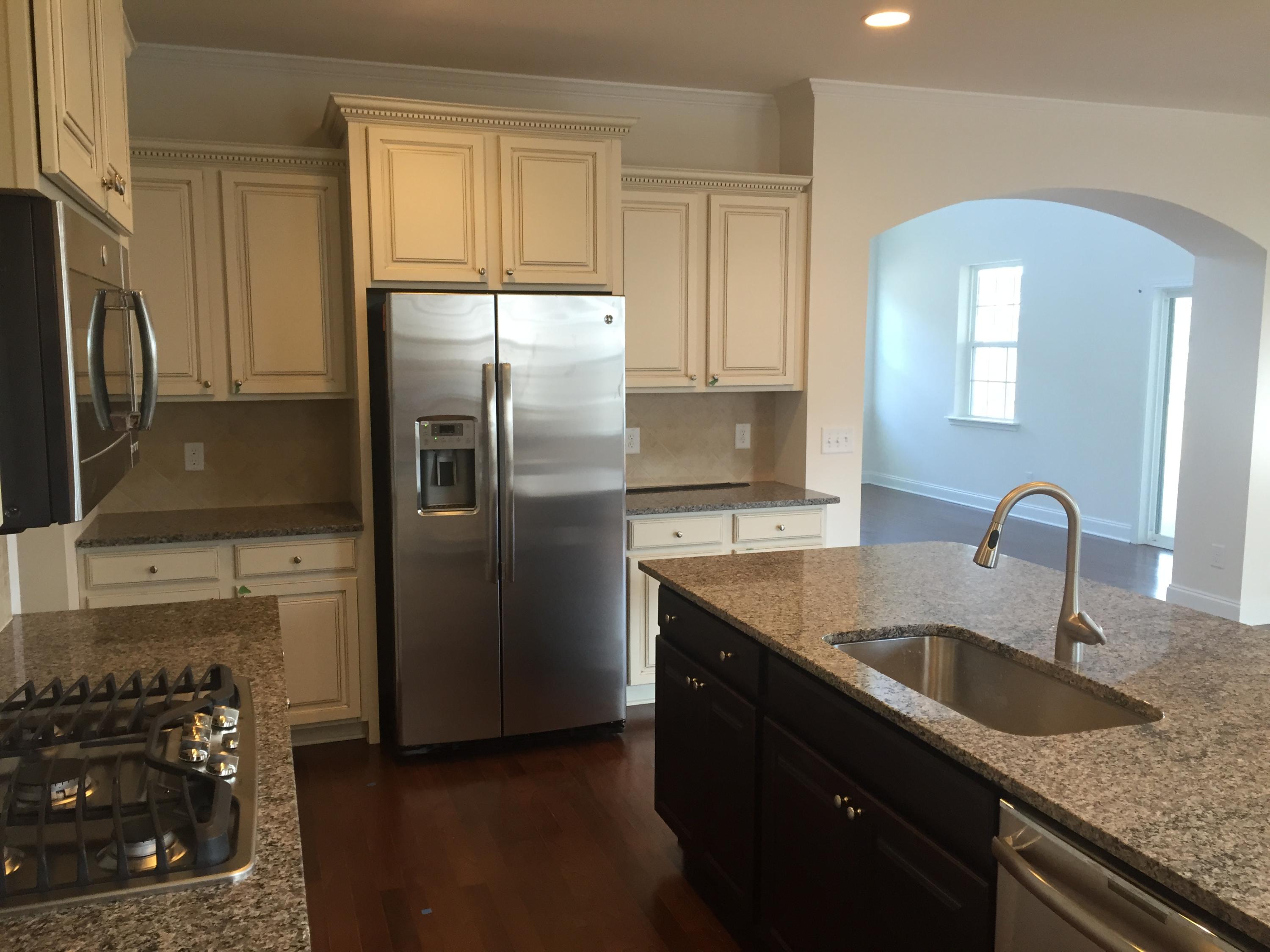 309 Beautyberry Road Summerville, SC 29486 - Photo 5 of 19 IMG_1573
