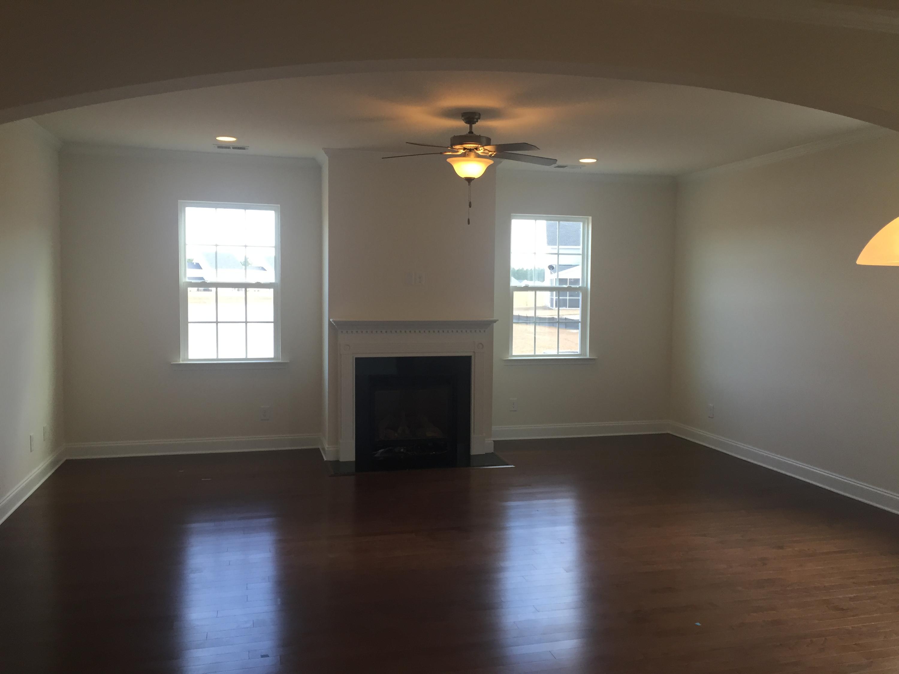309 Beautyberry Road Summerville, SC 29486 - Photo 7 of 19 IMG_1571