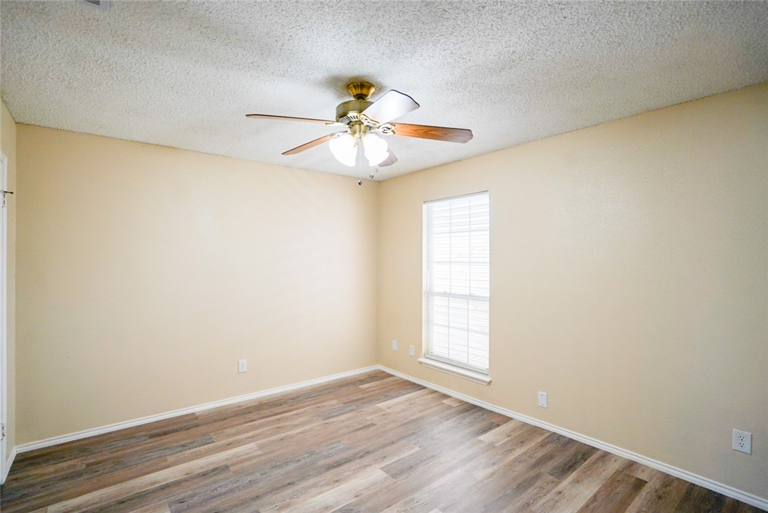 6702 Everhart Road, Unit E102 Corpus Christi, TX 78413 - Photo 12 of 19