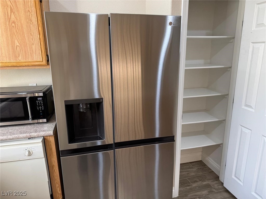 8218 West Sierra Cascade Court Las Vegas, NV 89117 - Photo 6 of 23