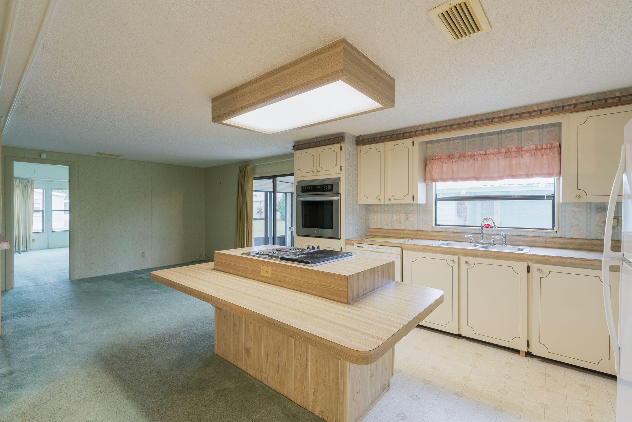 2791 Southwest Pontiac Place Stuart, FL 34997 - Photo 14 of 58 23-web-or-mls-iPixx_01_14