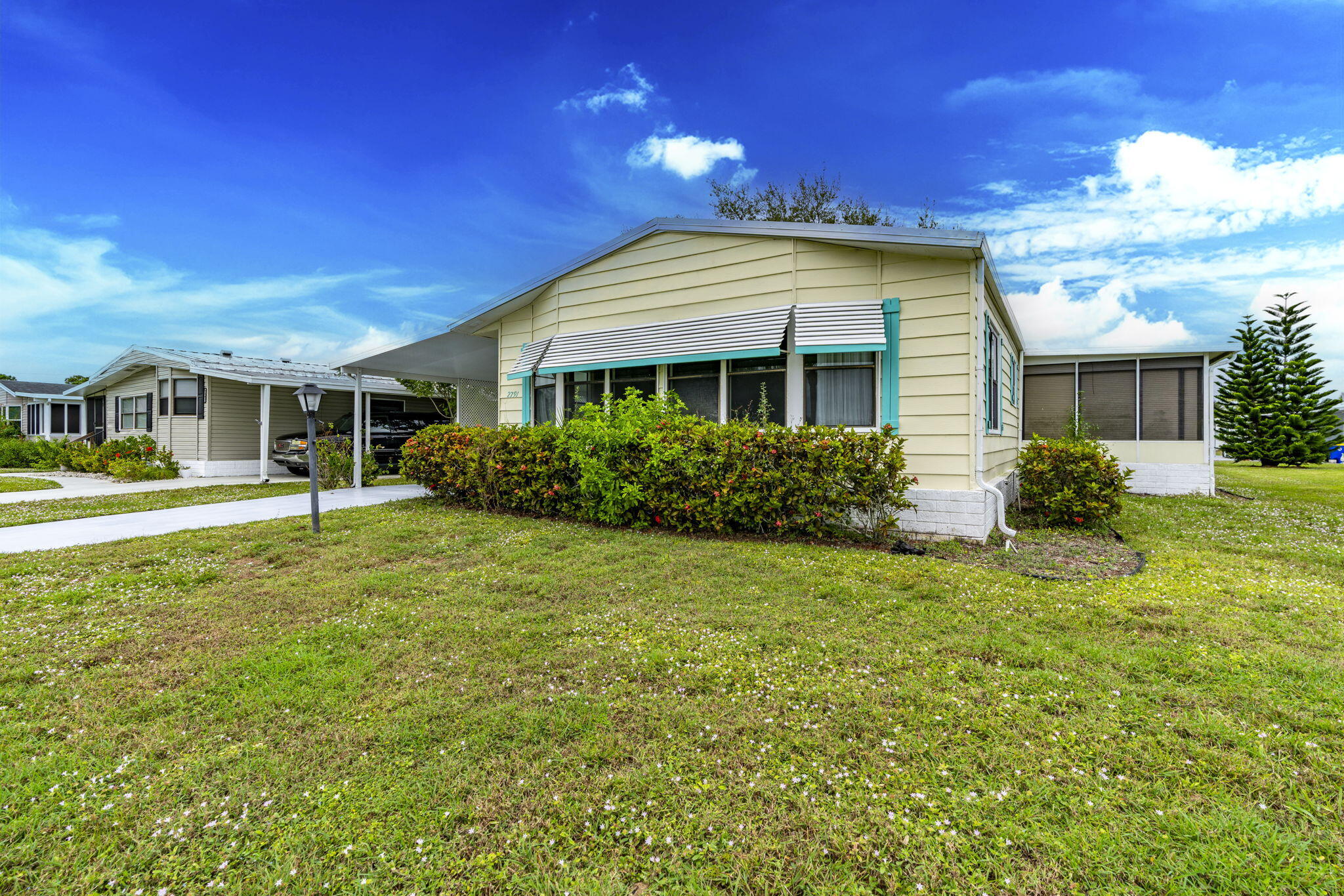 2791 Southwest Pontiac Place Stuart, FL 34997 - Photo 2 of 58 9-web-or-mls-iPixx_00_22