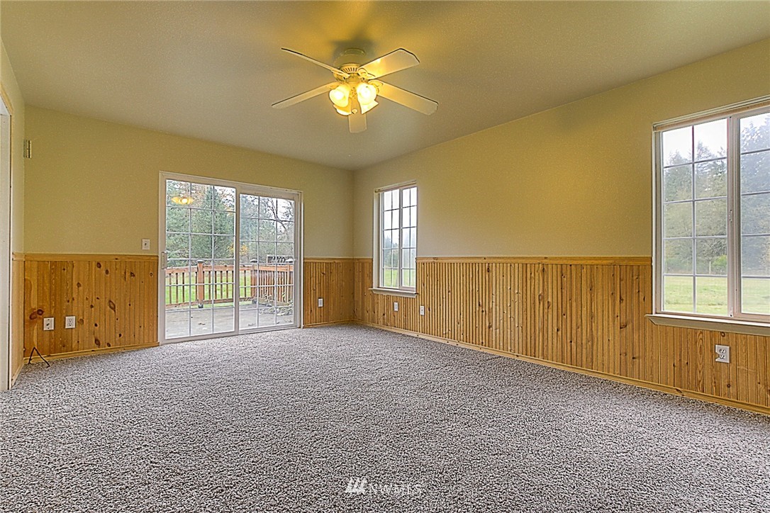11202 180th Lane Southwest Rochester, WA 98579 - Photo 13 of 25