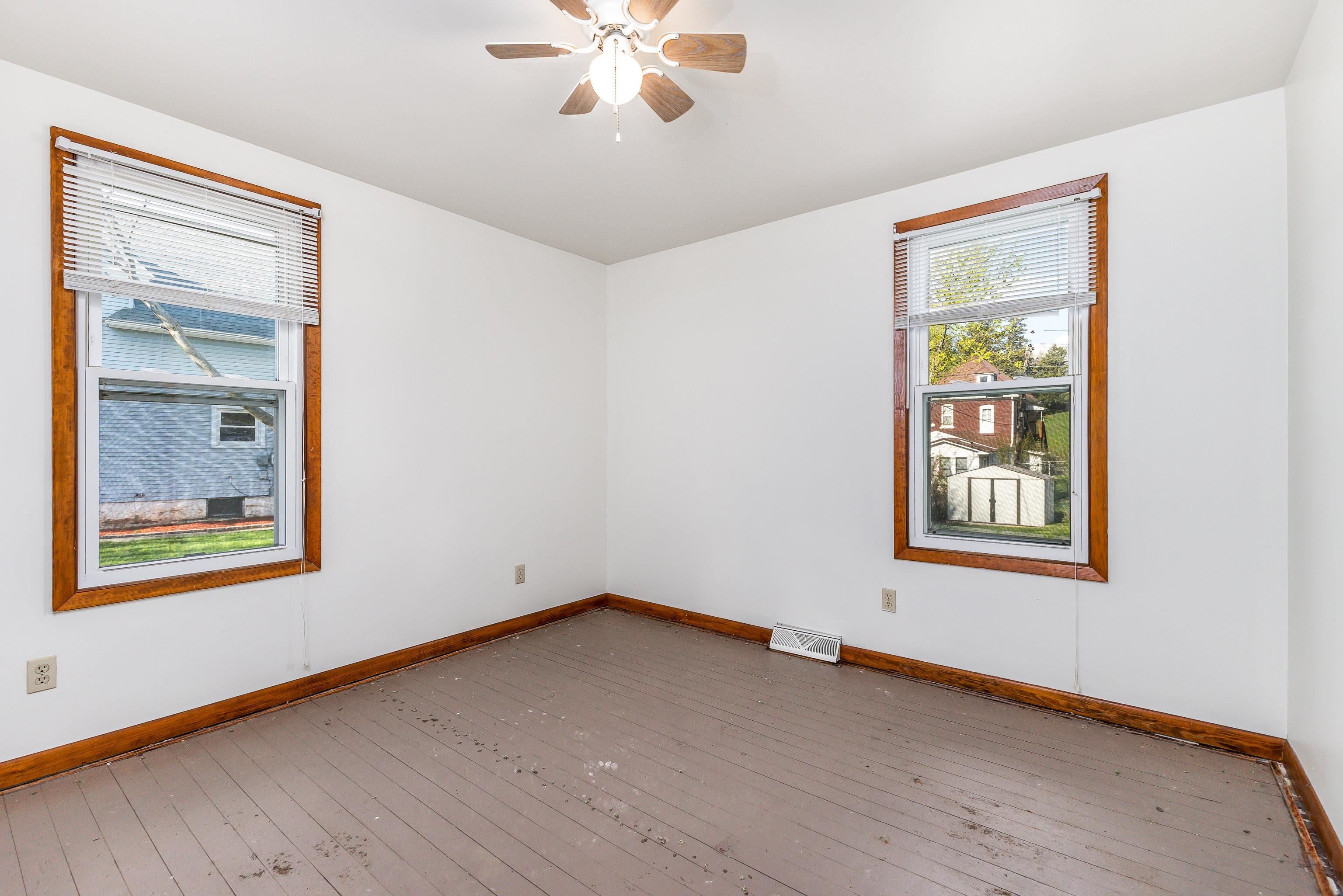 2654 Queen Street Dubuque, IA 52001 - Photo 16 of 27 Gallery Image 16