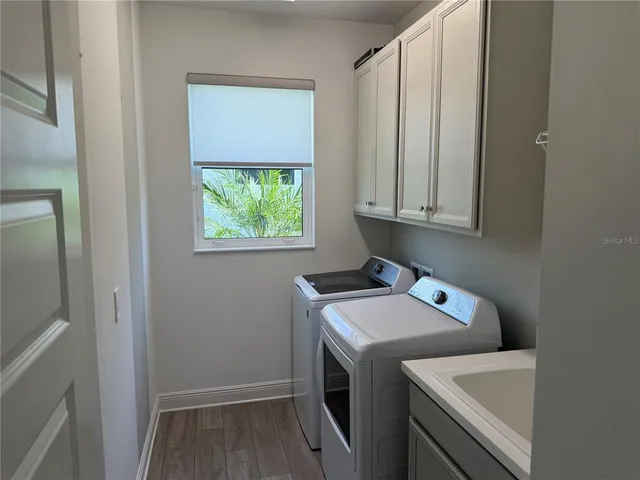 $3,800 | 1007 Waterline Court, Sarasota, FL 34240