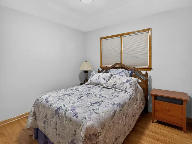 $239,900 | 9949 Sterling Avenue, Allen Park, MI 48101