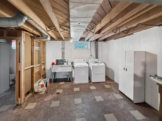 $239,900 | 9949 Sterling Avenue, Allen Park, MI 48101