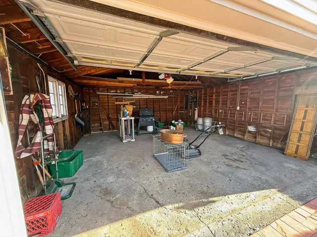 $239,900 | 9949 Sterling Avenue, Allen Park, MI 48101