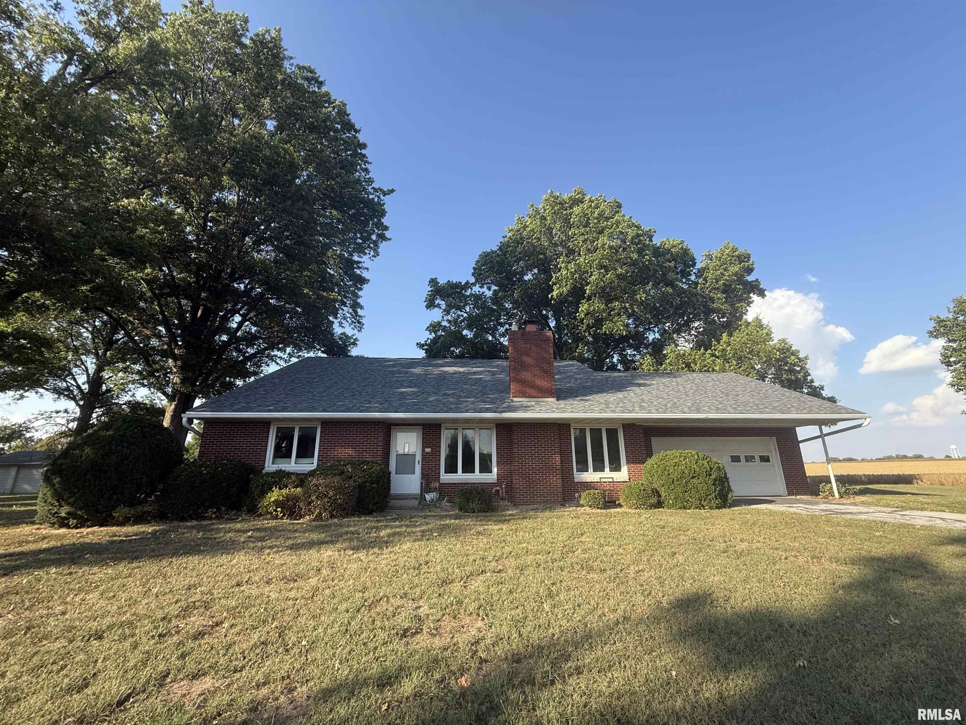 404 West Maple Avenue Ursa, IL 62376 - Photo 1 of 15