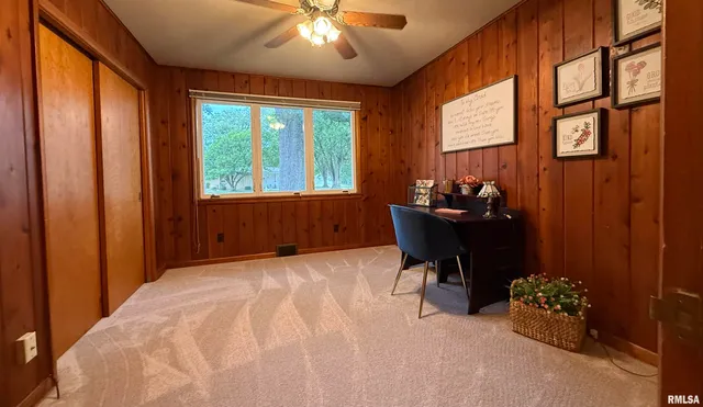 $242,000 | 404 West Maple Avenue, Ursa, IL 62376