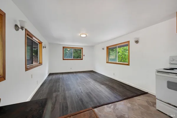 $1,595,000 | 750 Wagnon Road, Sebastopol, CA 95472