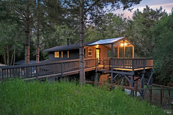 $1,595,000 | 750 Wagnon Road, Sebastopol, CA 95472