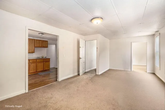 $250,000 | 602 5th Street, Ludington, MI 49431