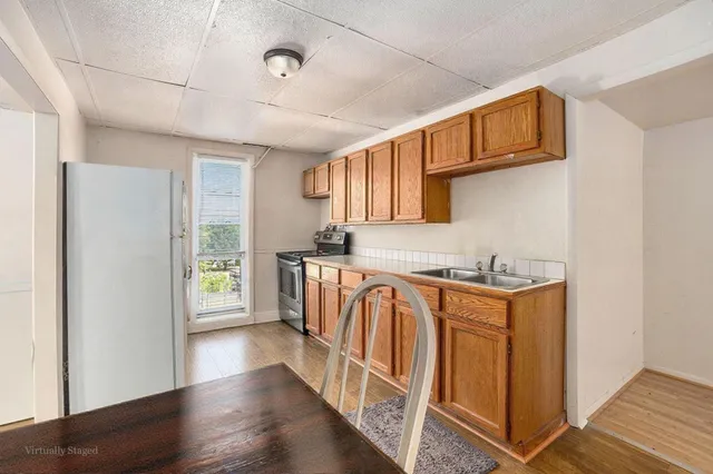 $250,000 | 602 5th Street, Ludington, MI 49431