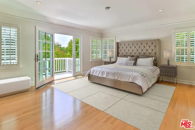 $6,395,000 | 657 North Saltair Avenue, Los Angeles, CA 90049