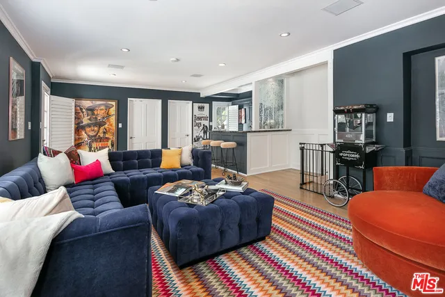 $6,395,000 | 657 North Saltair Avenue, Los Angeles, CA 90049