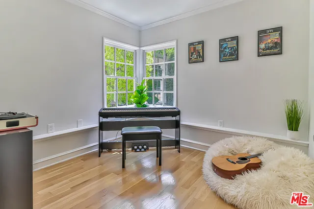 $6,395,000 | 657 North Saltair Avenue, Los Angeles, CA 90049