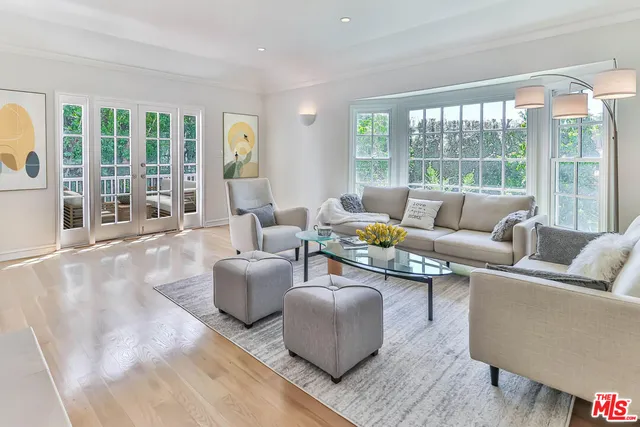 $6,395,000 | 657 North Saltair Avenue, Los Angeles, CA 90049