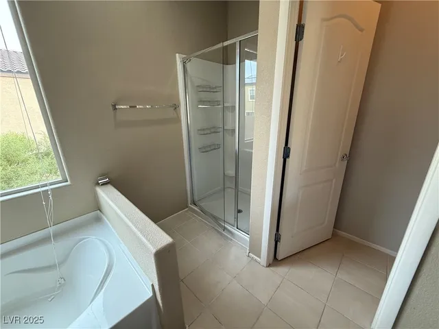 $2,150 | 8938 Hull Bay Avenue, Las Vegas, NV 89149