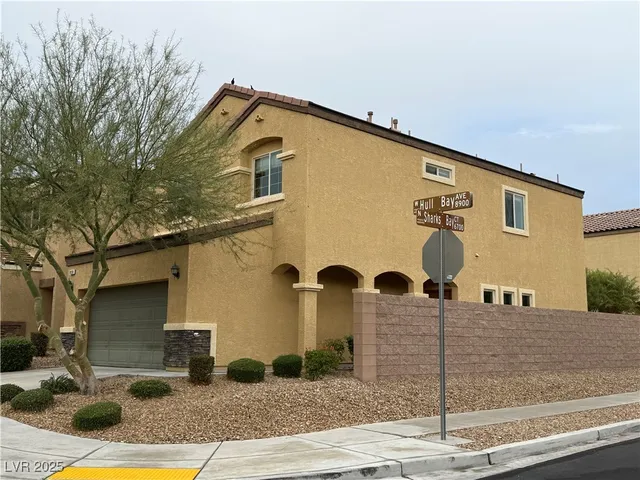 $2,150 | 8938 Hull Bay Avenue, Las Vegas, NV 89149