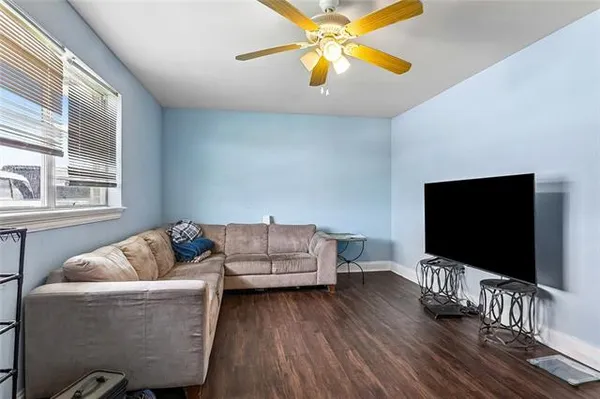 $259,900 | 8600 Patricia Street, Chalmette, LA 70043