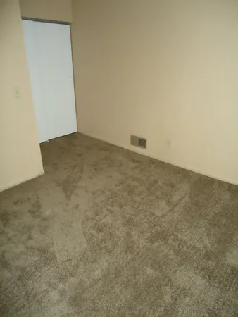 $164,900 | 5932 83rd Parkway North, Brooklyn Park, MN 55443