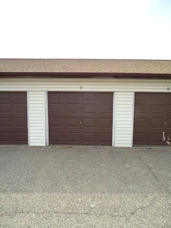 $164,900 | 5932 83rd Parkway North, Brooklyn Park, MN 55443